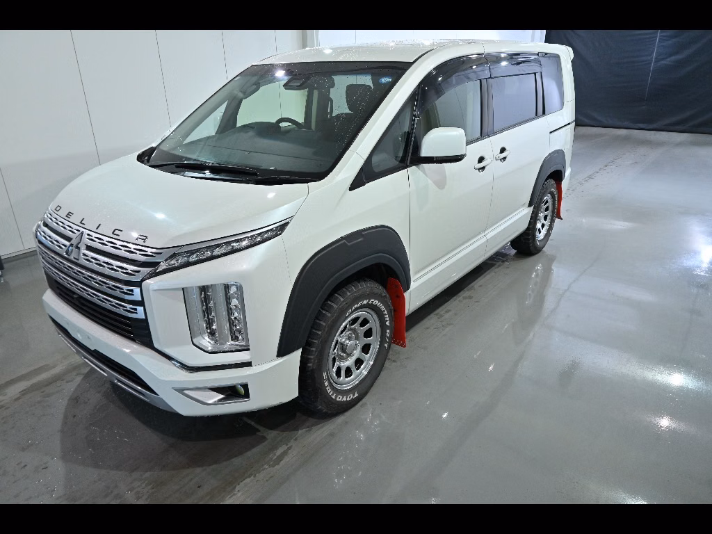 MITSUBISHI DELICA D:5