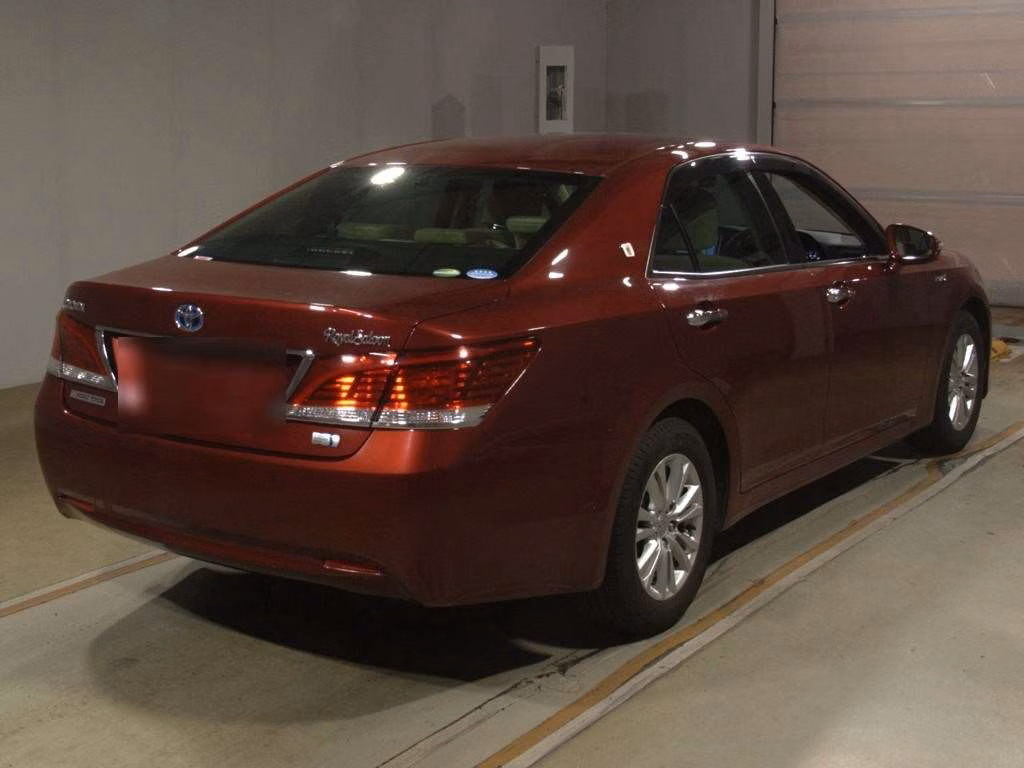 TOYOTA CROWN