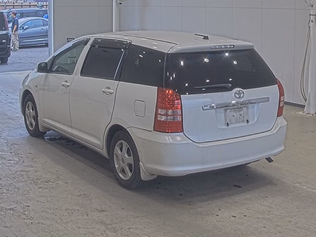 TOYOTA WISH