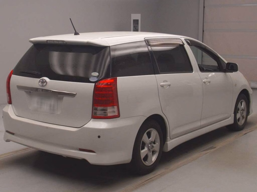 TOYOTA WISH