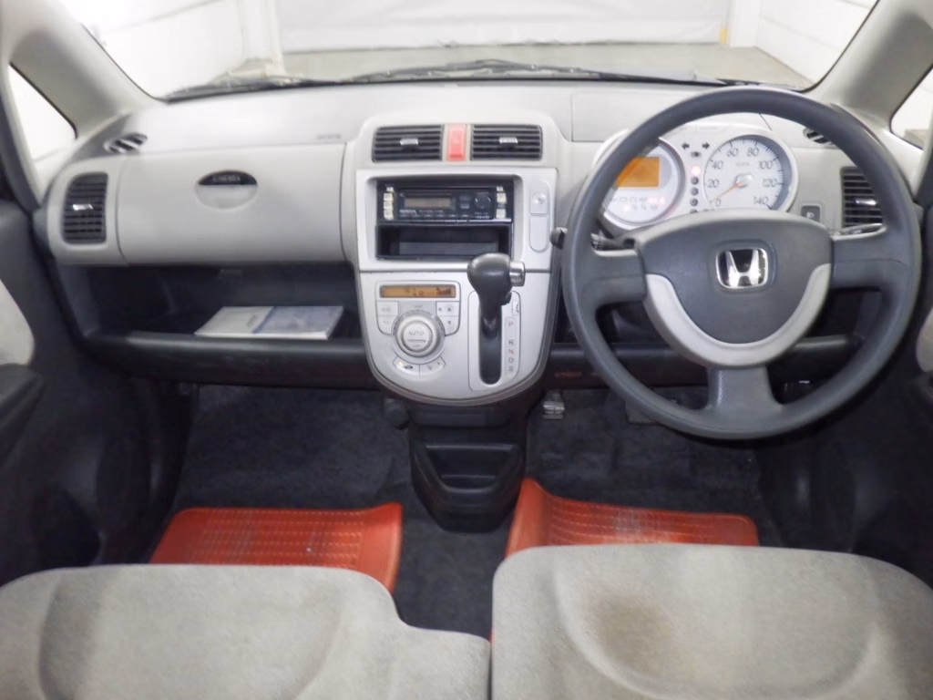 HONDA LIFE