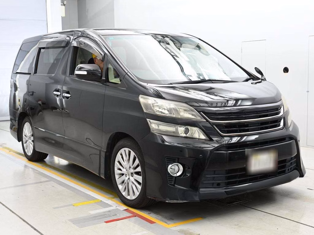 TOYOTA VELLFIRE