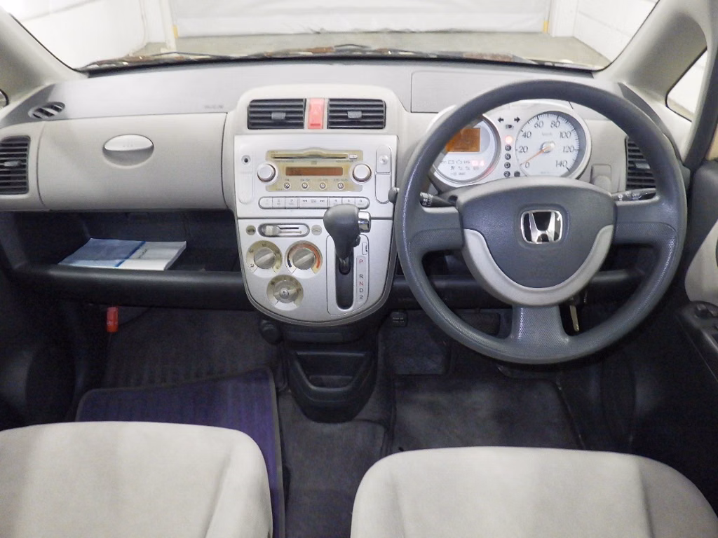 HONDA LIFE