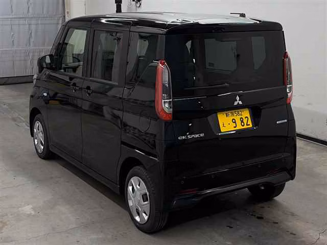 MITSUBISHI EK SPACE