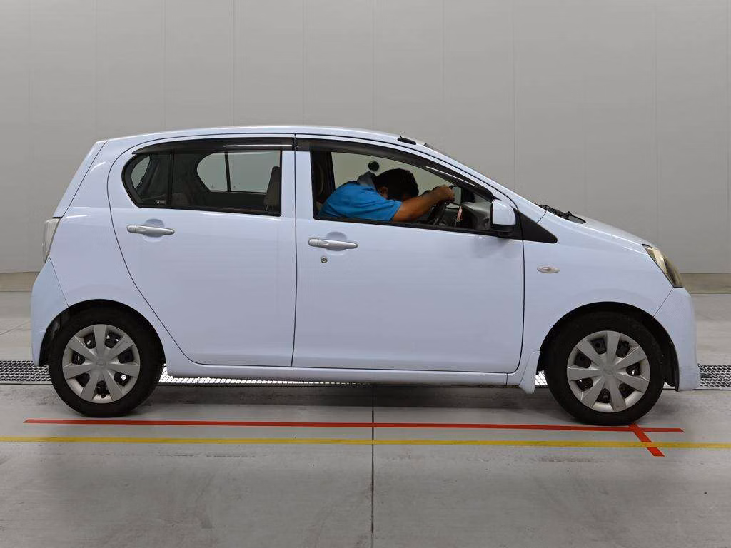 SUBARU PLEO PLUS