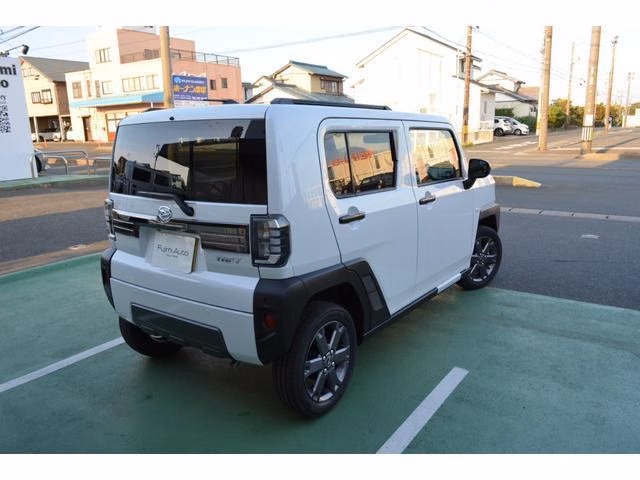 DAIHATSU TAFT