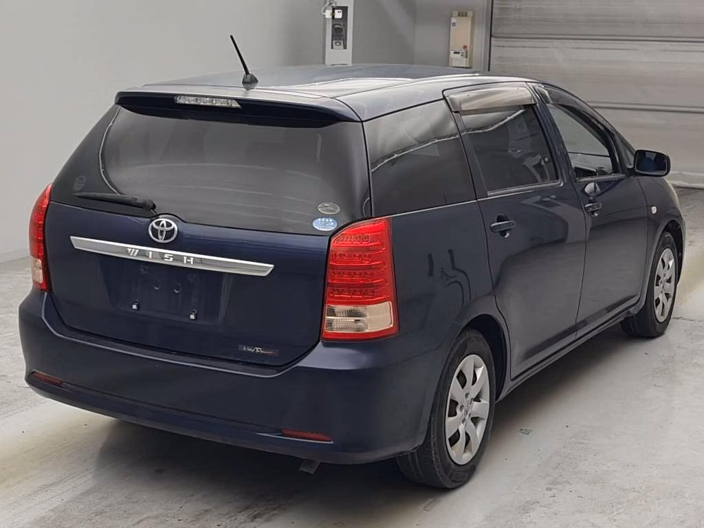 TOYOTA WISH
