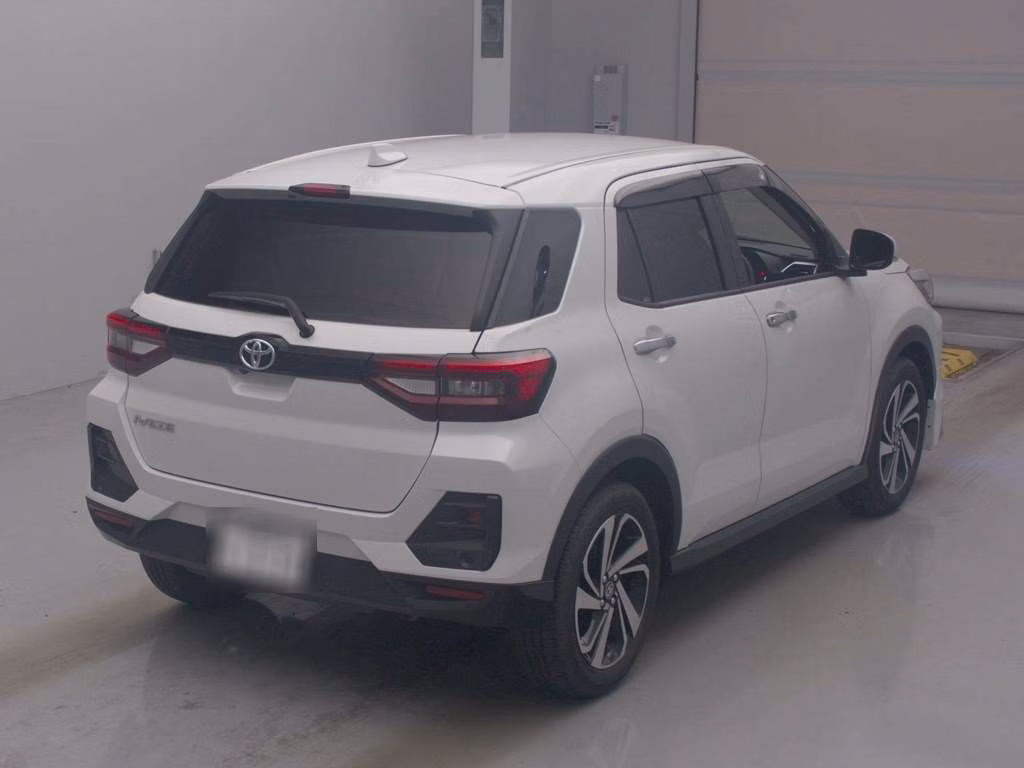 TOYOTA RAIZE