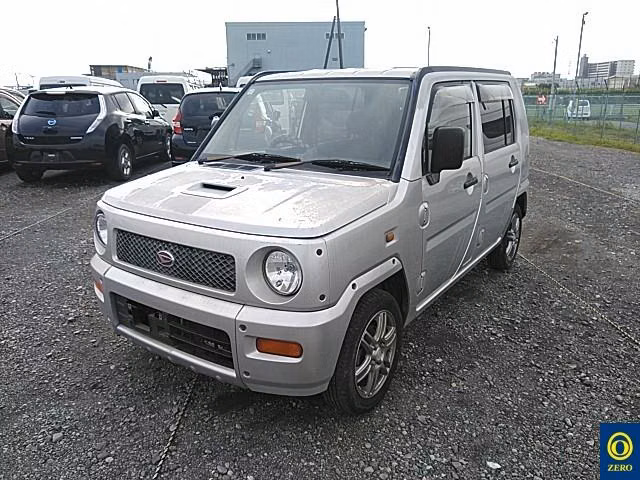 DAIHATSU NAKED
