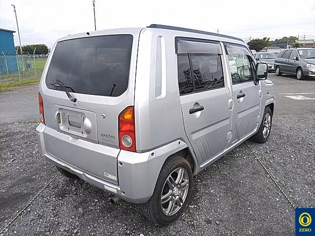 DAIHATSU NAKED