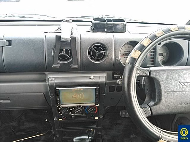 DAIHATSU NAKED