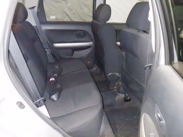 TOYOTA IST