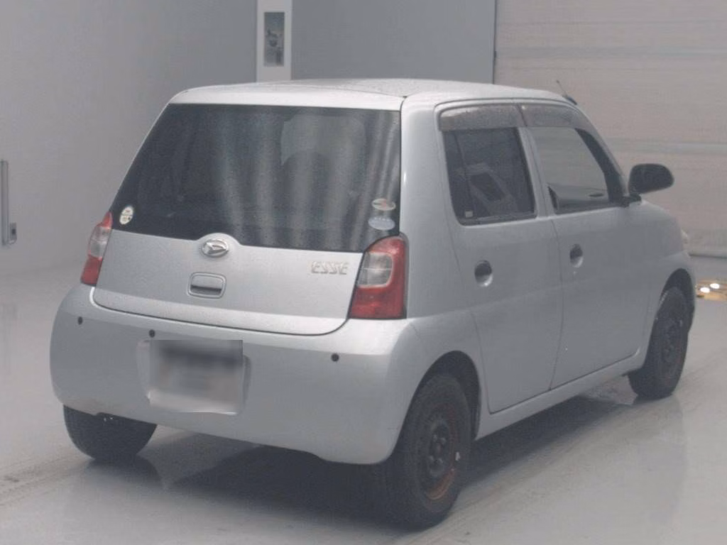 DAIHATSU ESSE