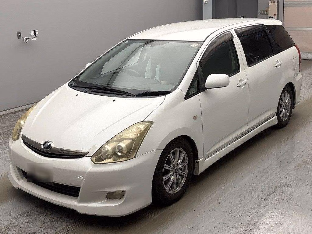 TOYOTA WISH