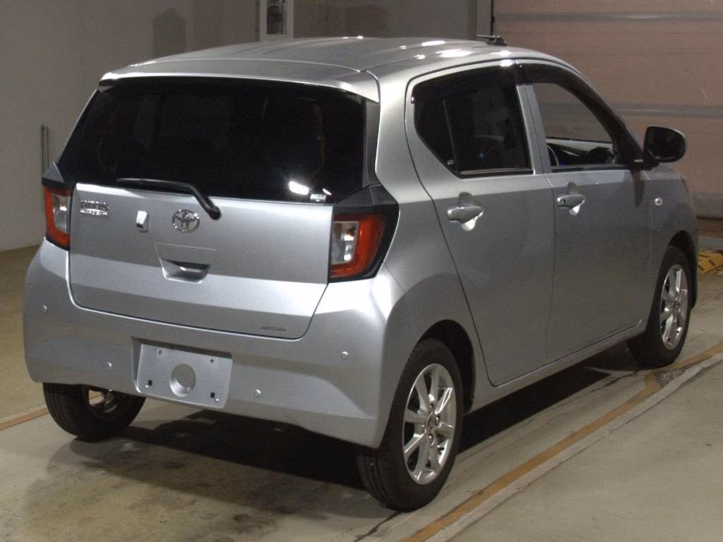 TOYOTA PIXIS EPOCH