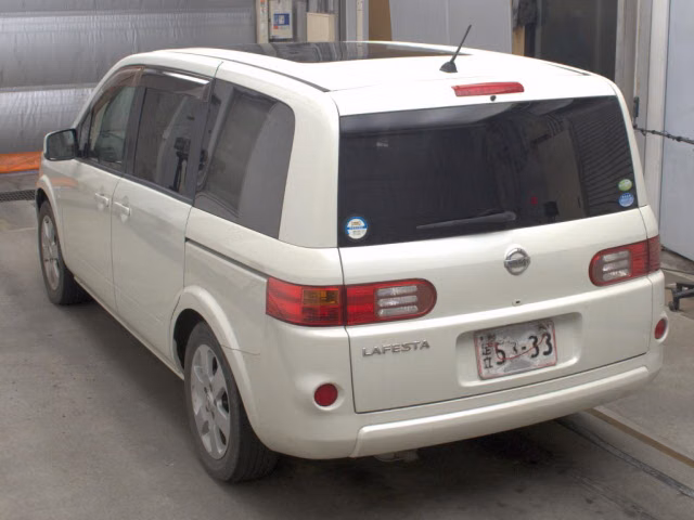 NISSAN LAFESTA