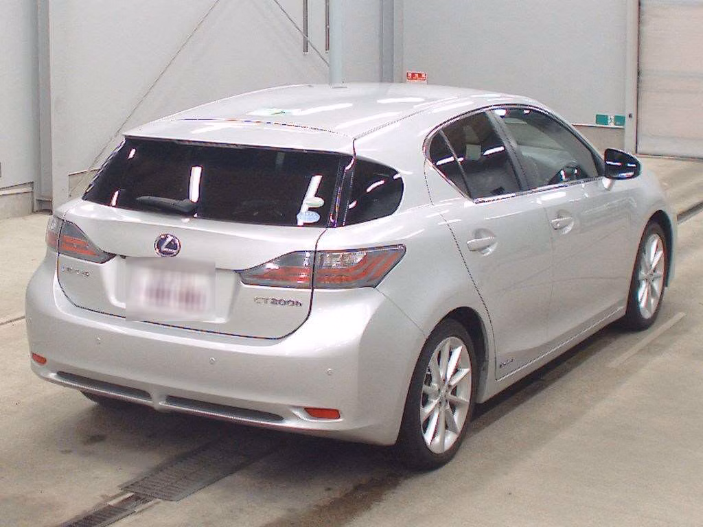 LEXUS CT200H