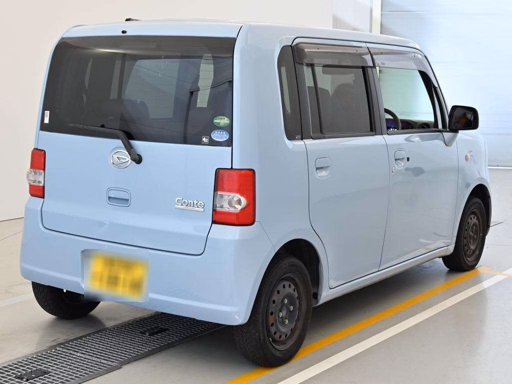 DAIHATSU MOVE CONTE