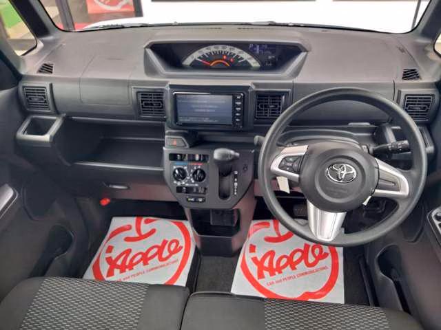 TOYOTA PIXIS MEGA