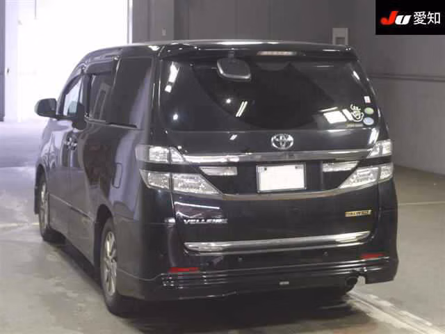 TOYOTA VELLFIRE