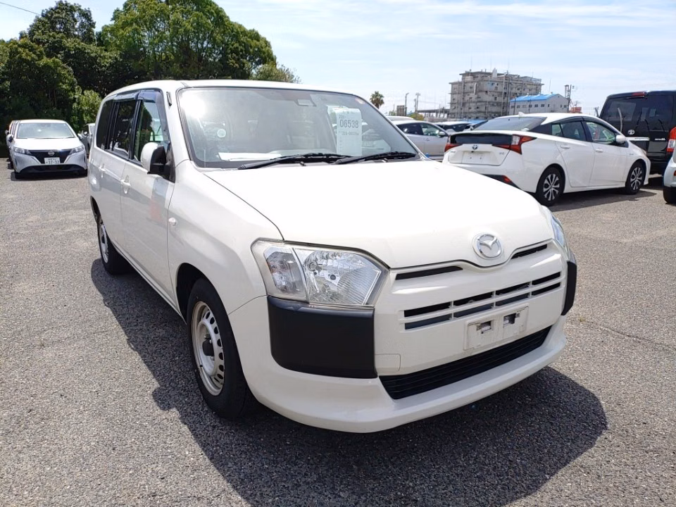 MAZDA FAMILIA