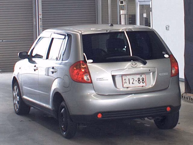MAZDA VERISA