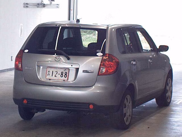 MAZDA VERISA