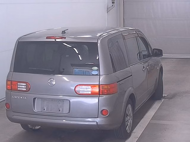 NISSAN LAFESTA