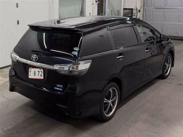 TOYOTA WISH