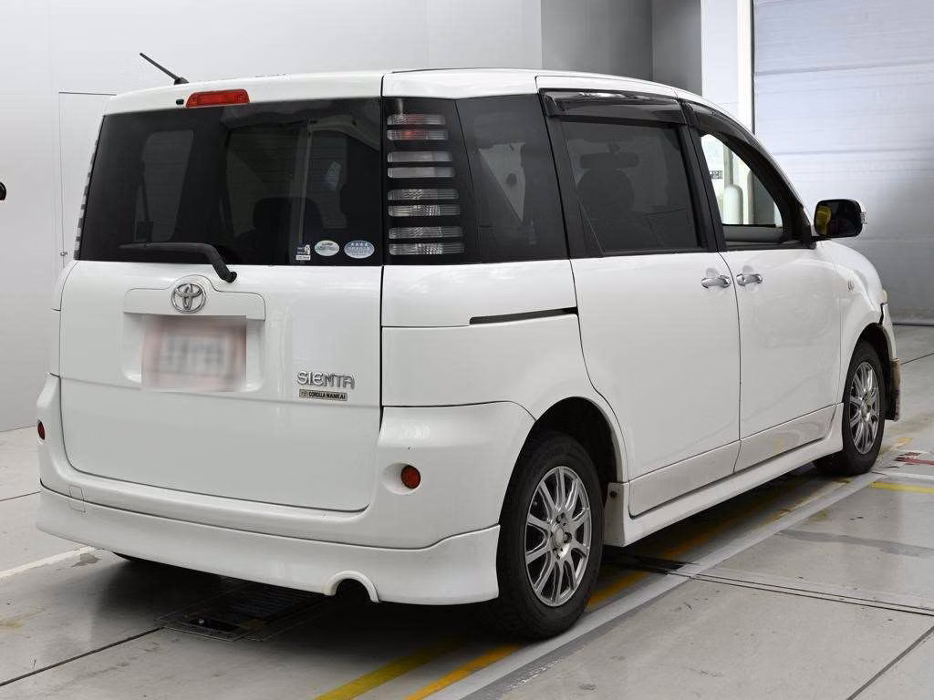 TOYOTA SIENTA