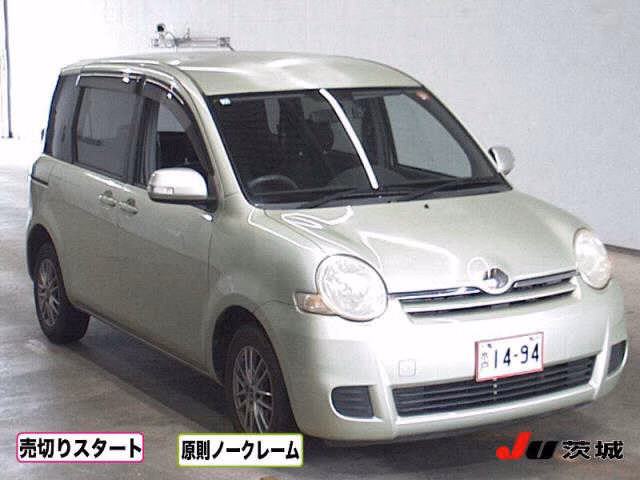 TOYOTA SIENTA
