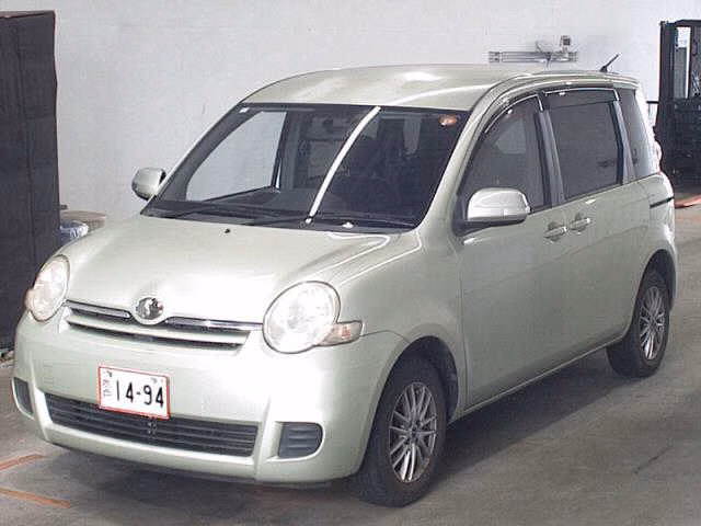 TOYOTA SIENTA