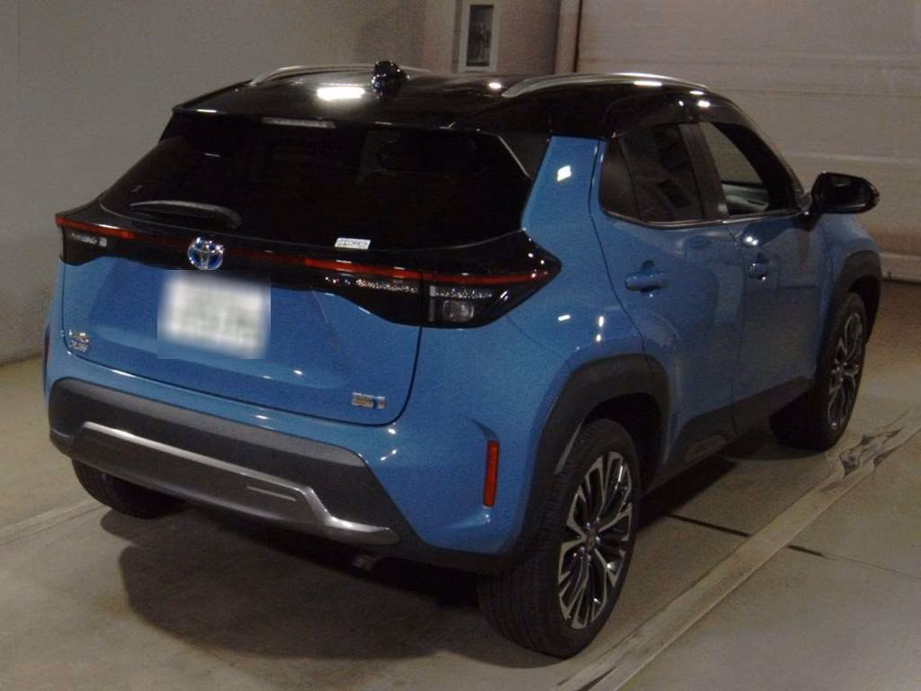 TOYOTA YARIS CROSS