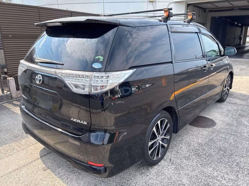 TOYOTA ESTIMA