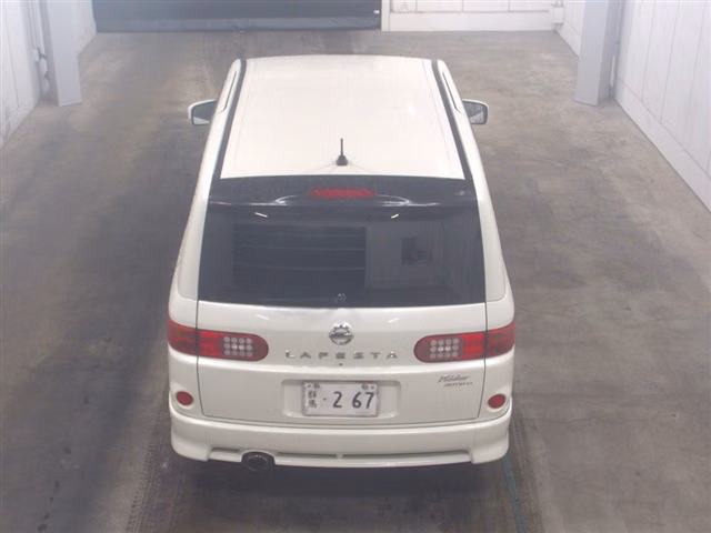 NISSAN LAFESTA