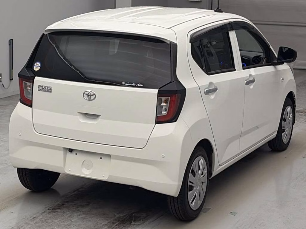 TOYOTA PIXIS EPOCH