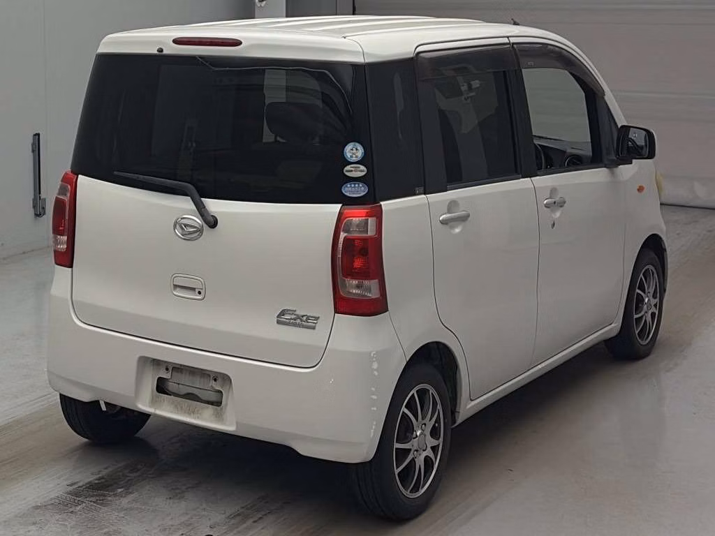 DAIHATSU TANTO EXE