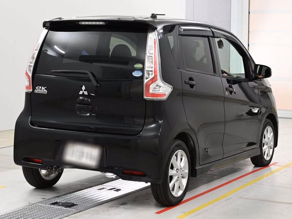 MITSUBISHI EK CUSTOM