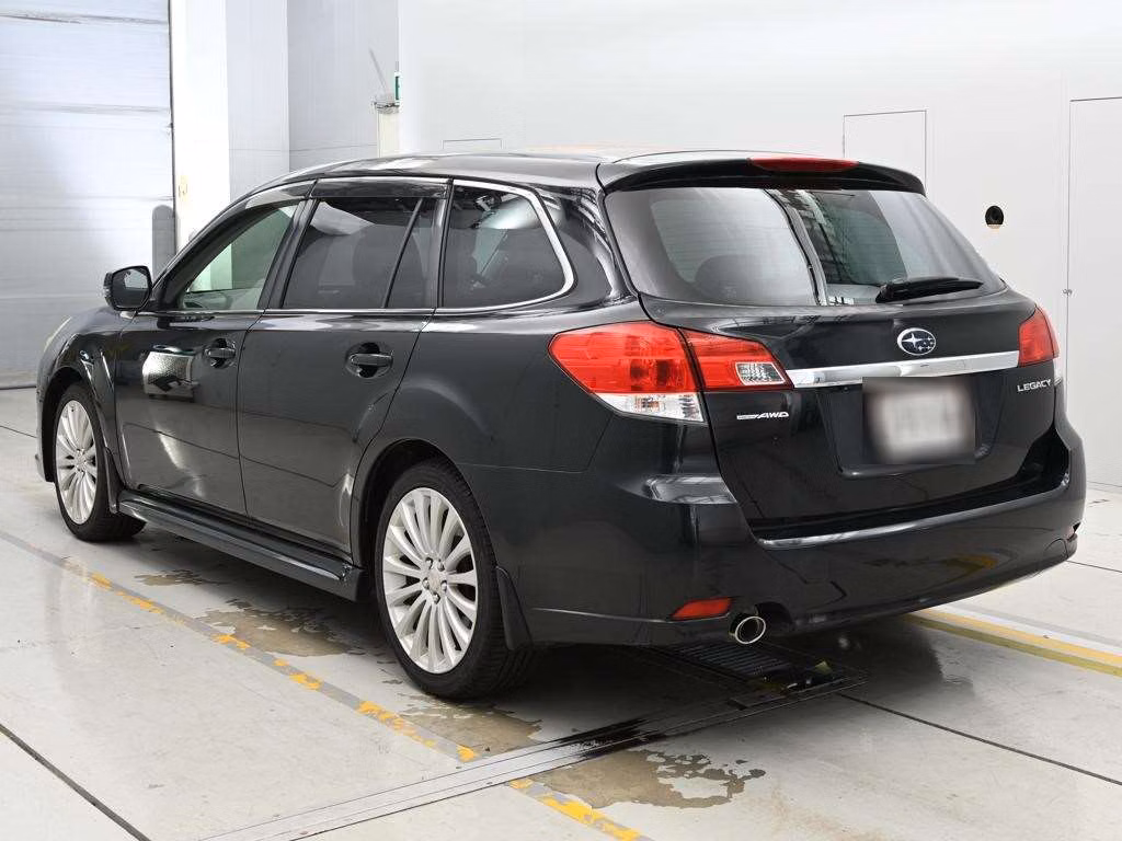 SUBARU LEGACY