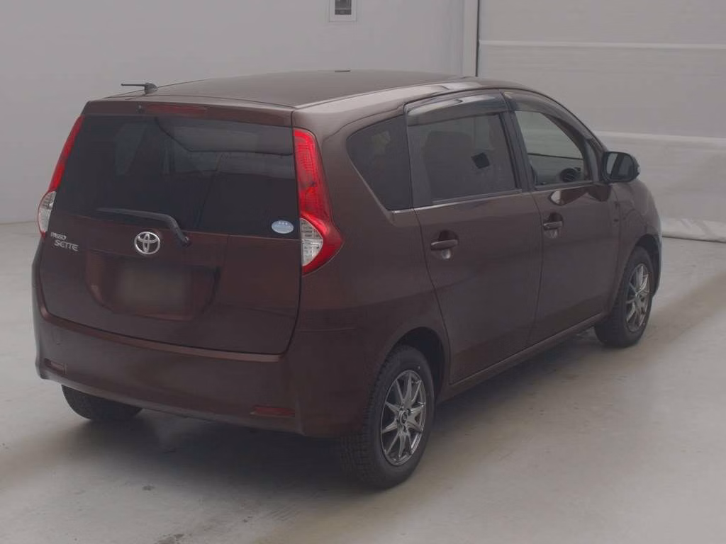 TOYOTA PASSO SETTE
