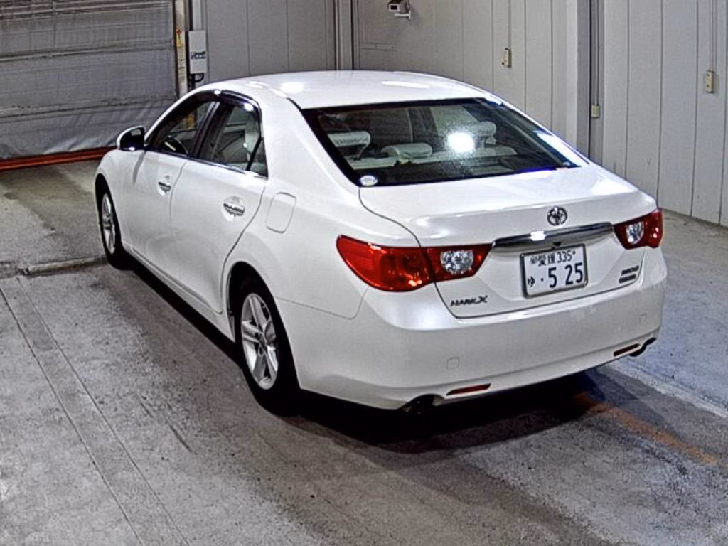 TOYOTA MARK X