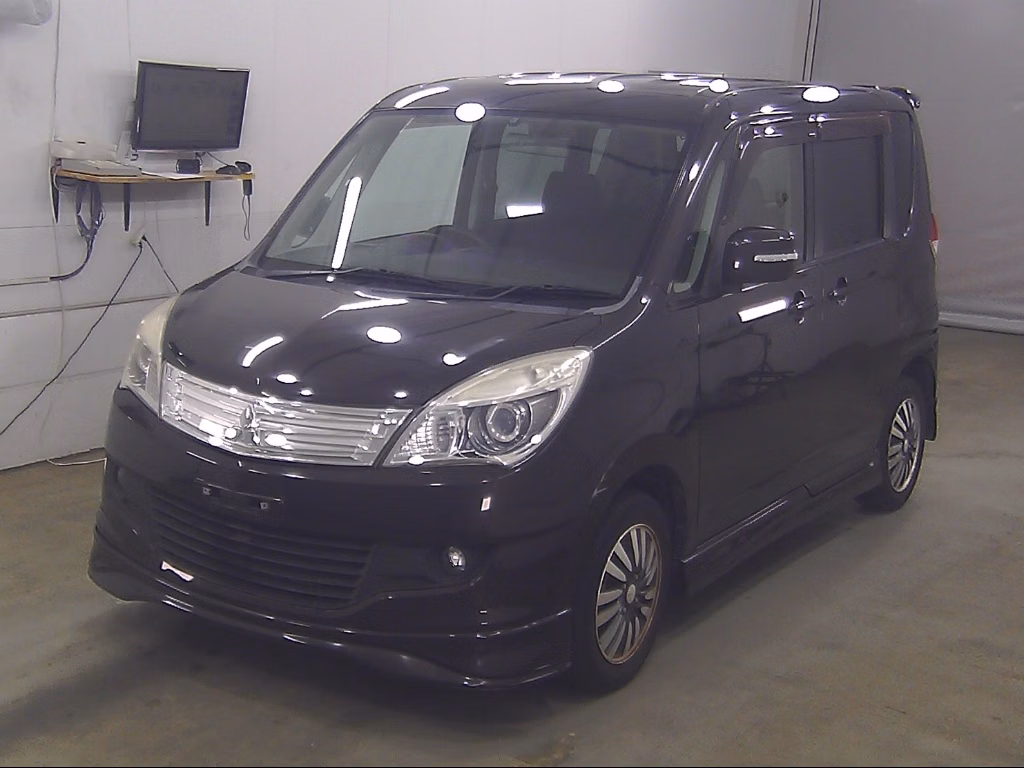 MITSUBISHI DELICA D:2