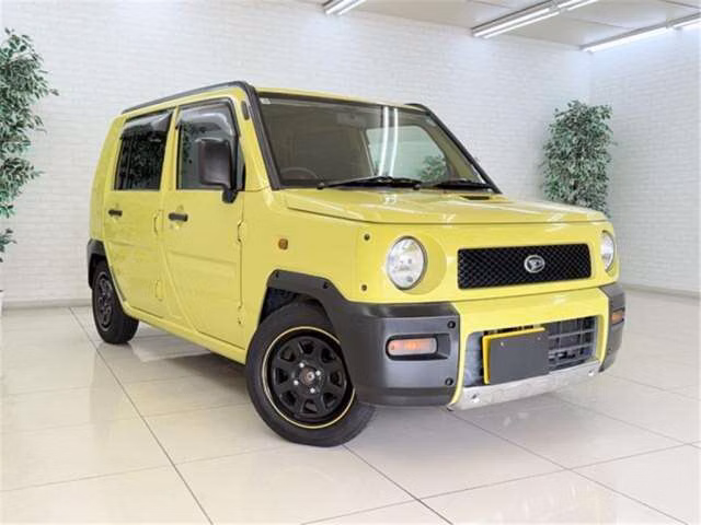 DAIHATSU NAKED