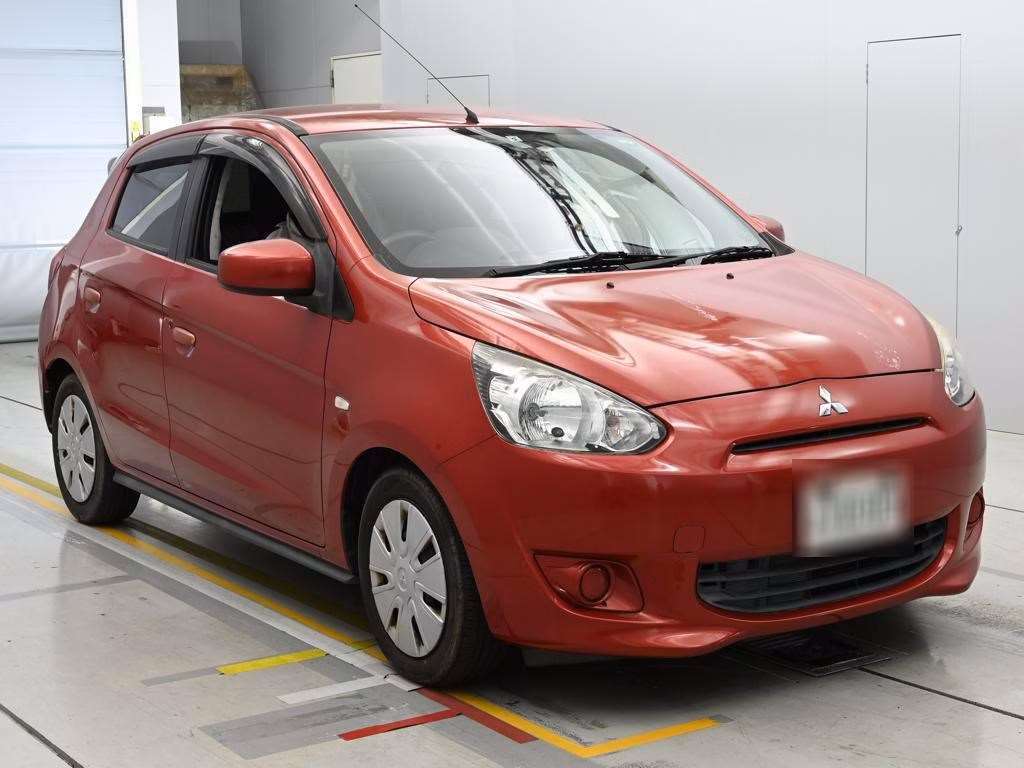 MITSUBISHI MIRAGE