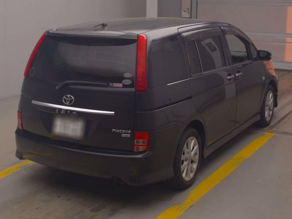TOYOTA ISIS