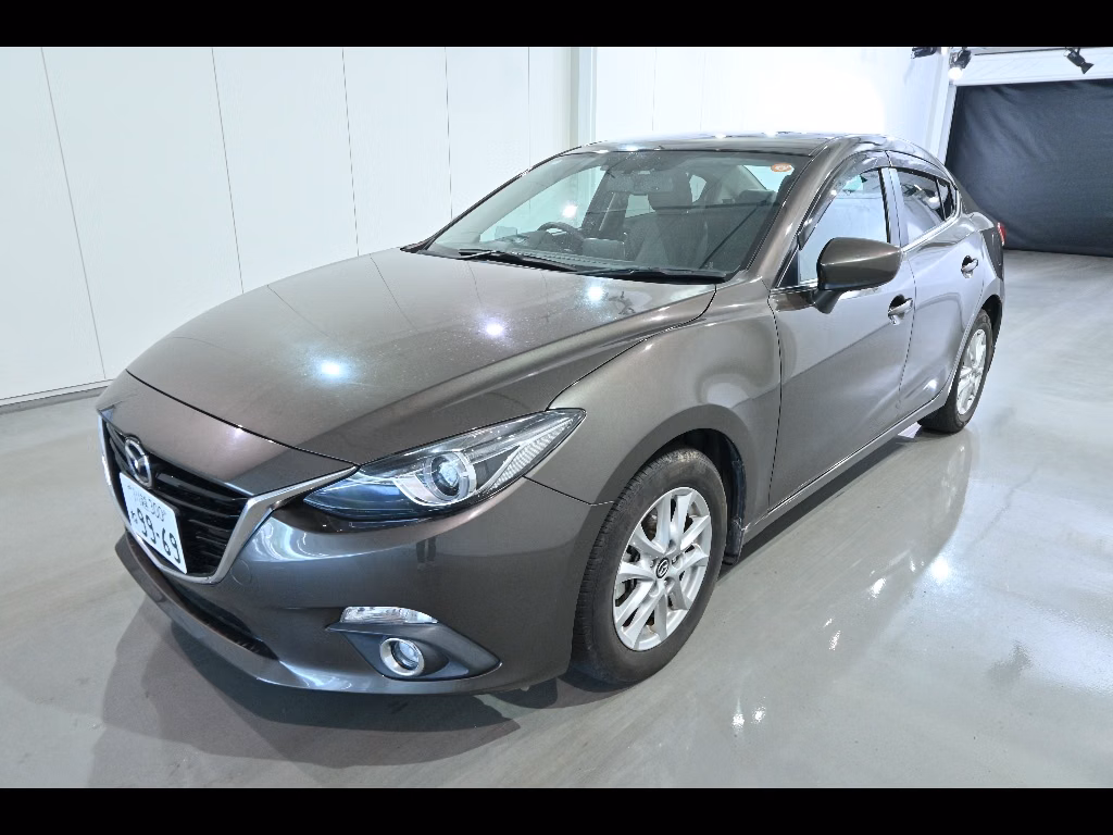 MAZDA AXELA