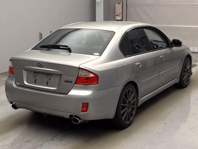 SUBARU LEGACY B4