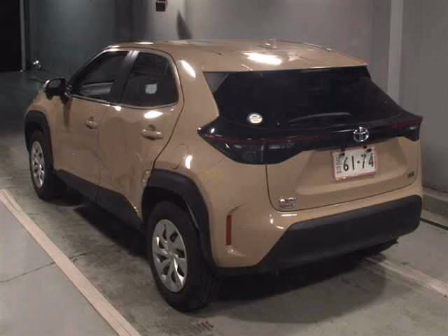 TOYOTA YARIS CROSS