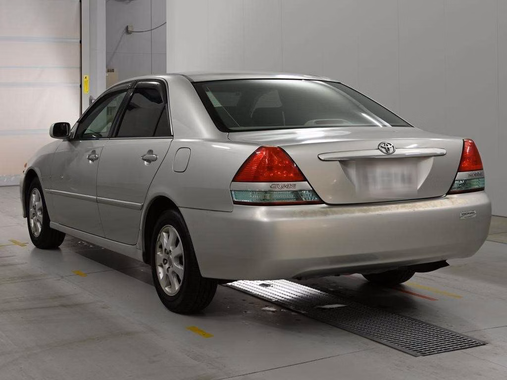 TOYOTA MARK II