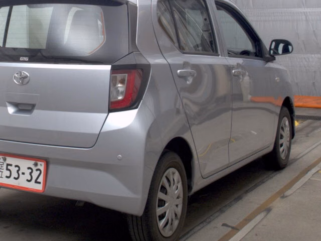 TOYOTA PIXIS EPOCH